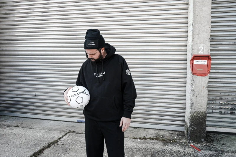 KAAN BEANIE DREAM BLACK